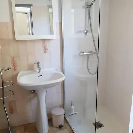 شقة Lou Cigaloun - Ana Location Gréoux-les-Bains