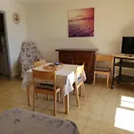 Appartement Résidence Lou Cigaloun - Ana Location Gréoux-les-Bains